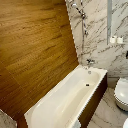 Modern 1br With Terrace View - Romexpo * Bukarest