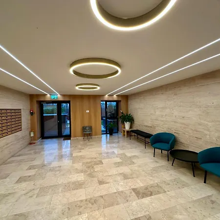 Modern 1br With Terrace And View Near Romexpo Apartment