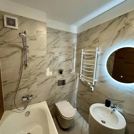 Modern 1br With Terrace View - Romexpo * Bukarest