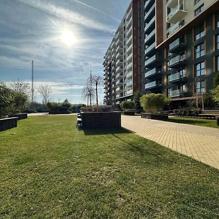 Modern 1br With Terrace View - Romexpo Bukarest